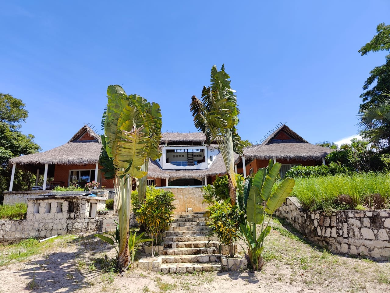 Bungalows sous paille hotel